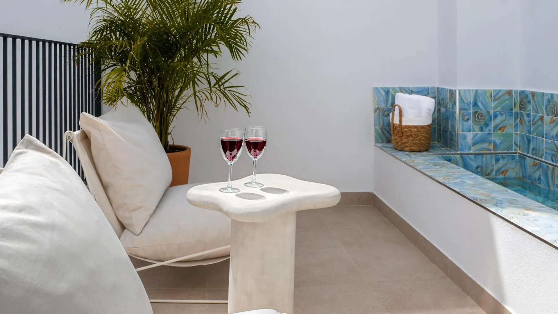 Magno Apartments Gallos Sevilla İspanya